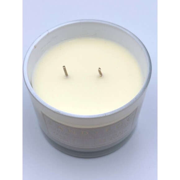 RARE Sand + Fog FRAZIER FIR Soy Wax Blend Candle 12 oz 2-Wick Santa Wood Lid New - Picture 3 of 8